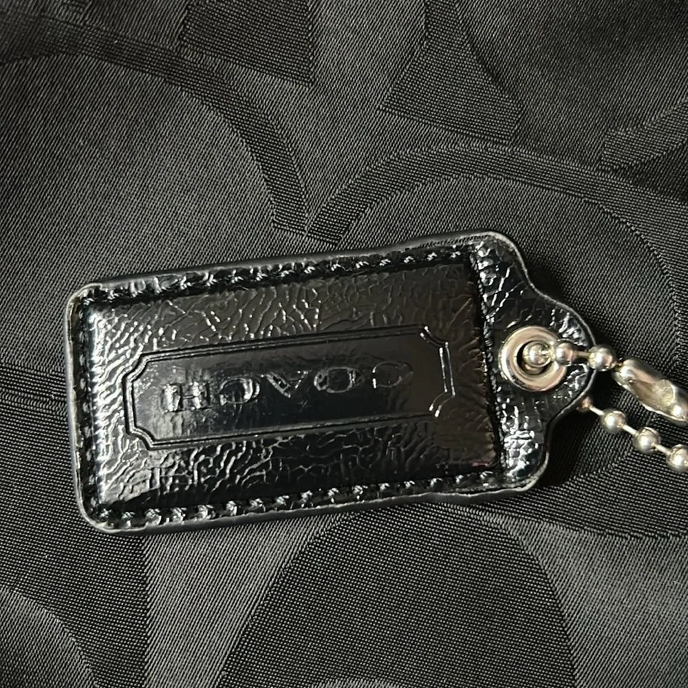 Coach All Black Travel Getaway  Bag - Picture 7 of 13
